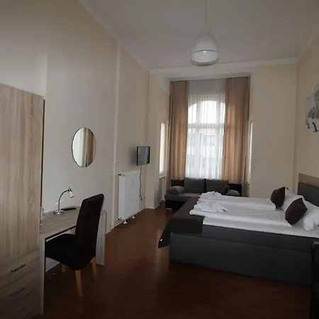 Hotel Elegia Am Kurfuerstendamm Berlin Room photo